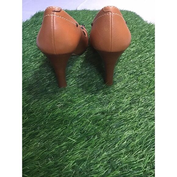 Women's Banana Republic Brown Leather Dress Heels Sz. - Picture 3 of 5